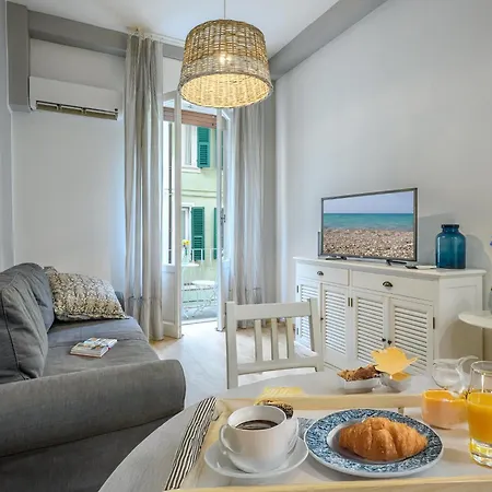 Διαμέρισμα Cosy House *