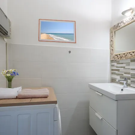 Διαμέρισμα Cosy House